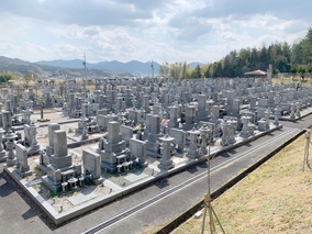 志和聖地霊苑の外観