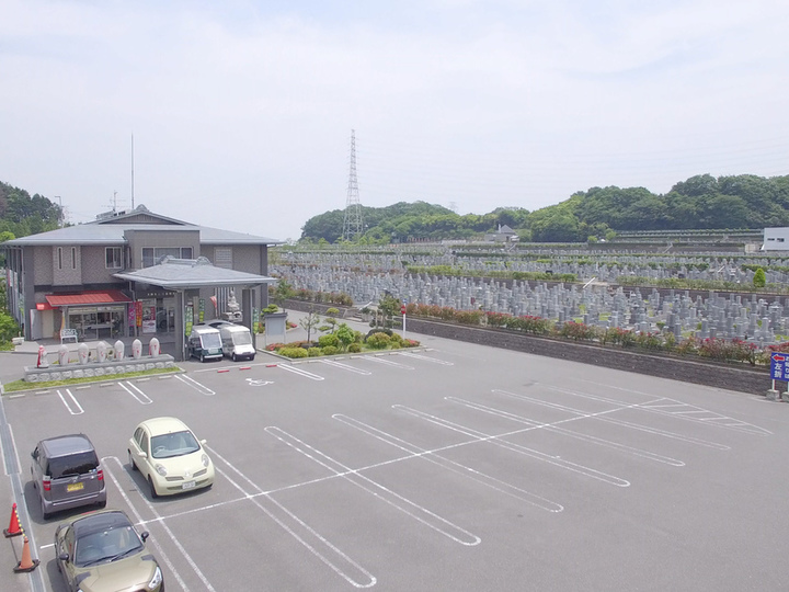 大阪生駒霊園の樹木葬 大阪府四條畷市の霊園 寺院 Ohako おはこ 納骨先 墓地 霊園探しなら