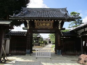 幸龍寺　寺町聖苑の外観