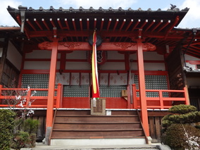 慈恩寺　境内墓地の本堂