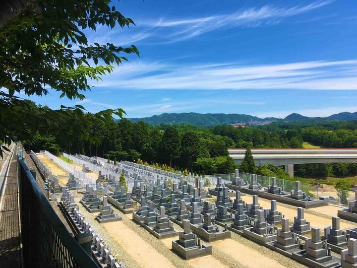 仏心霊園の全体写真