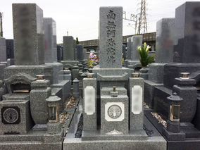 北大阪霊園の墓石の形が限定された区画