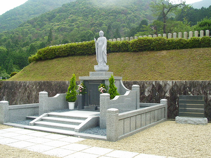 和田寺霊園の永代供養　永代供養墓全体写真