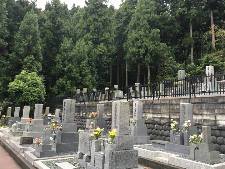 越前市営　佐山鹿ノ楽墓園の全体写真