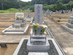 鉾ヶ崎墓地公園　しらゆりの杜に建墓できる最安墓石