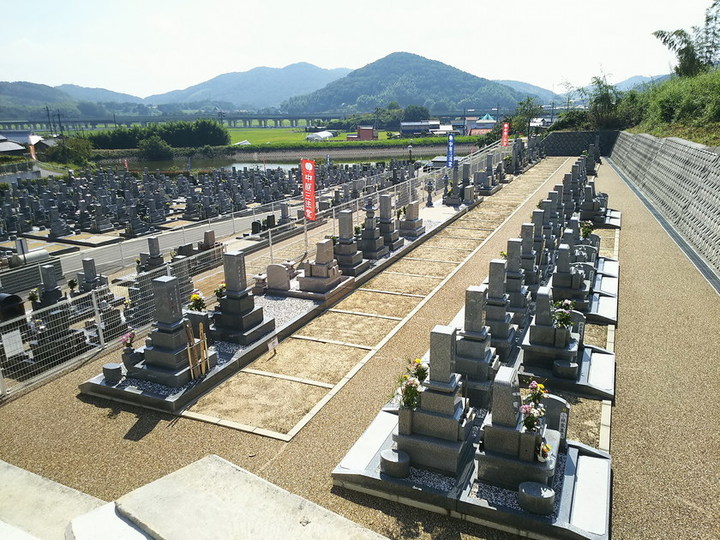 オアシス霊園 山陽の外観