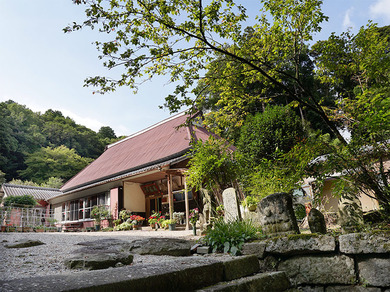 万福寺 もみじの郷の外観