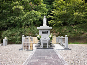 万福寺 もみじの郷の永代供養　永代供養墓全体写真
