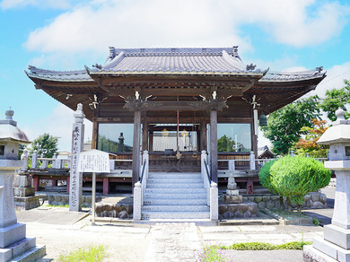 長福寺の外観