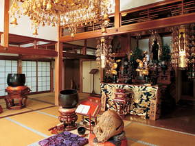 青龍寺の本堂