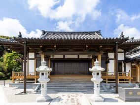 報恩寺の本堂