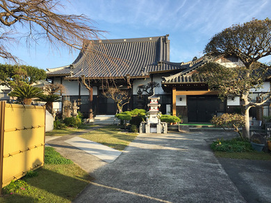 東光院の外観