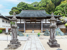 光明寺の外観