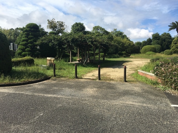 今治市営　大谷墓園墓地の入り口