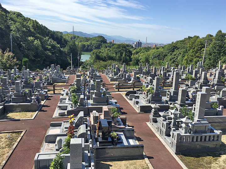 北久米文殊苑の外観