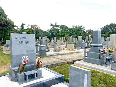 岡山市営　笠井山霊園の外観