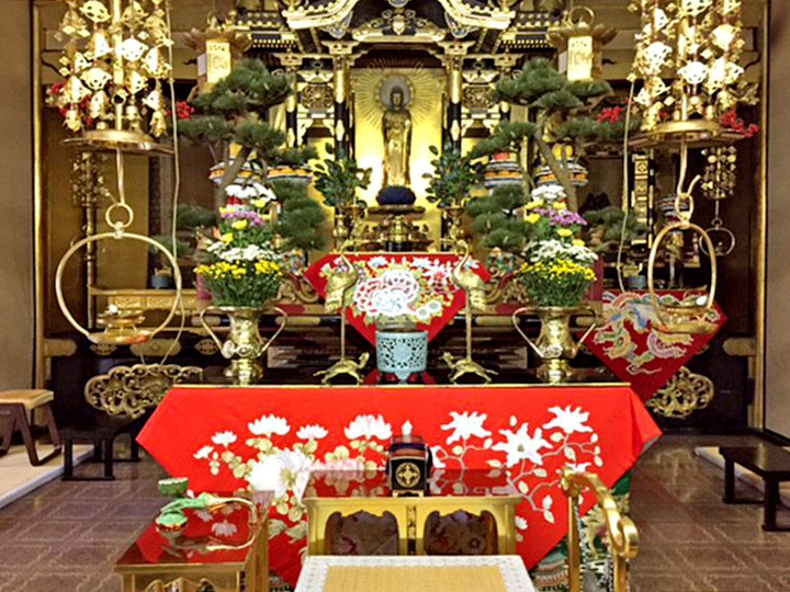 傳心寺の本堂