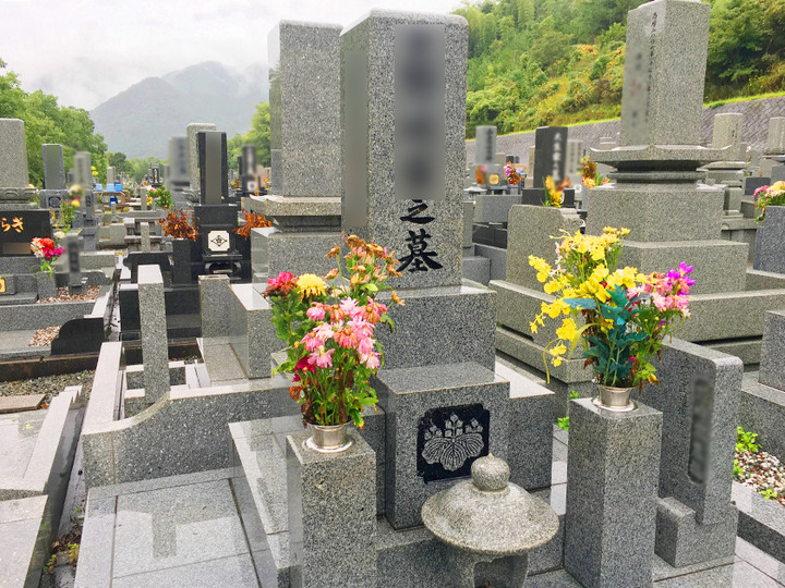下関市営　下関中央霊園の墓　通常区画全体