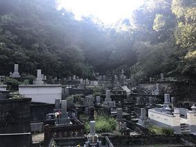 呉市営　吉浦墓地の全体写真