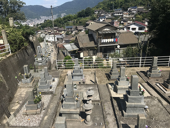 呉市営　神原墓地の全体写真