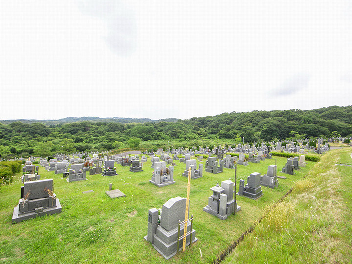 松江市公園墓地の外観