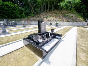 城西墓苑の墓　通常区画全体