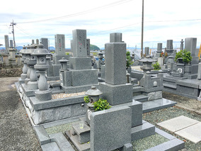 八竹山墓園の墓　通常区画全体