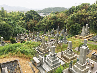防府市営　岡山墓地の外観