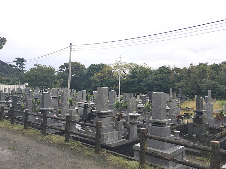 萩市営　西の浜墓地の全体写真