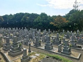 大竹市営　黒川墓苑の外観