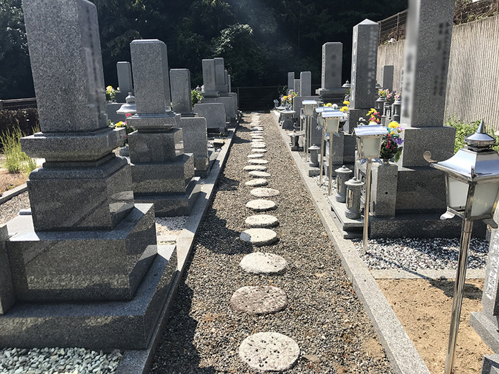 大竹市営　立戸墓苑の墓　通常区画全体