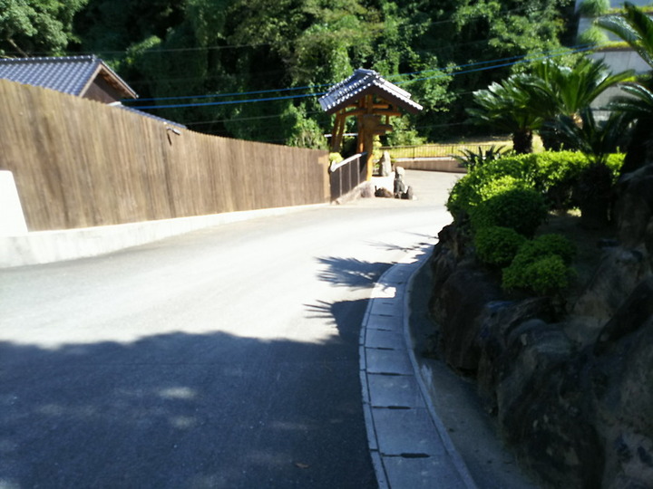 北九公園墓地の入り口