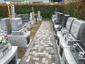 二度栗山墓苑の墓　通常区画全体