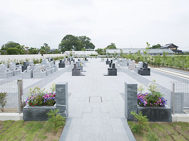 メモリーガーデン久喜清久霊園の外観
