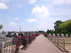 富里中央霊園の外観