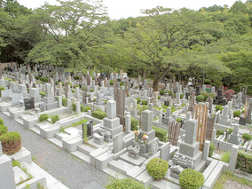 東京秋田霊園の外観