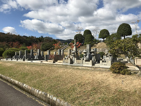 西宮市営　甲山墓園の全体写真