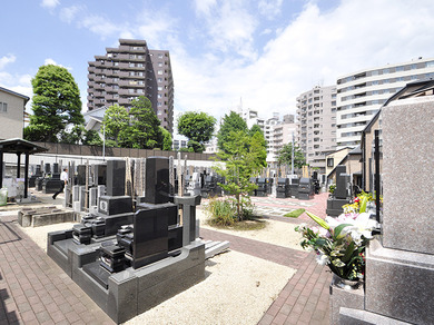 恵光メモリアル新宿浄苑の外観