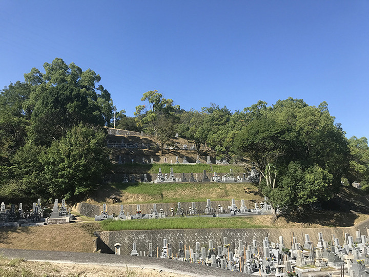 広島市営　三滝墓園の全体写真