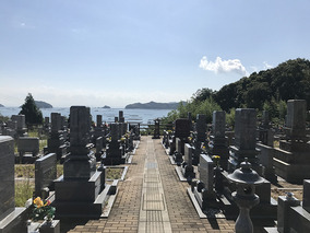 音戸波多見墓苑の全体写真