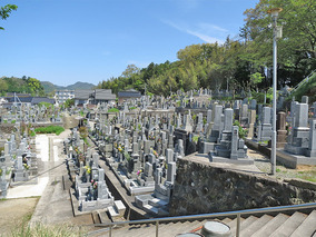 松江市北霊苑の外観