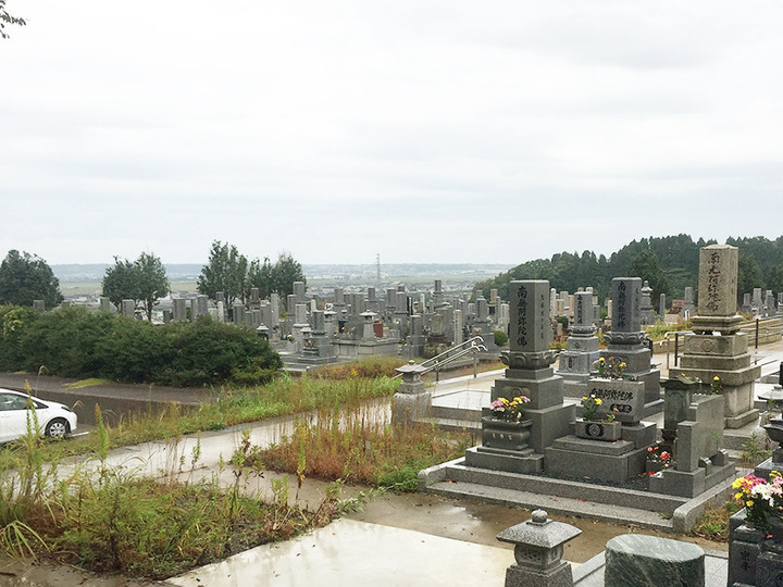 津幡町営　鷹の松墓地公園の墓　通常区画全体