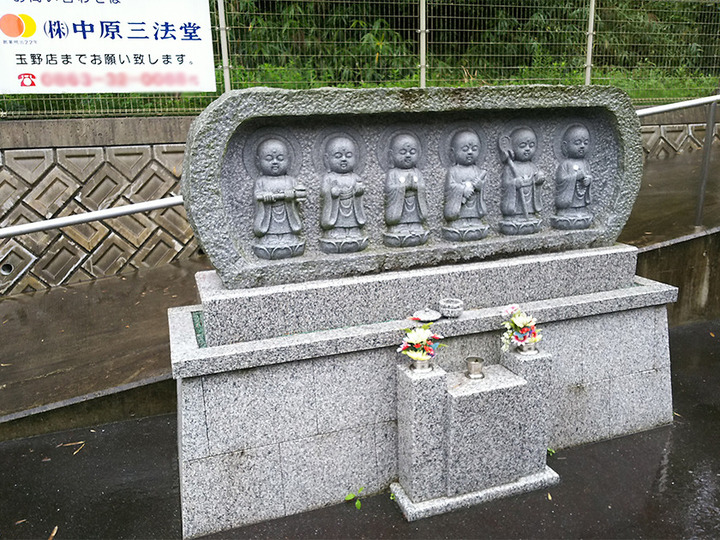 オアシス霊園 滝のその他イメージ