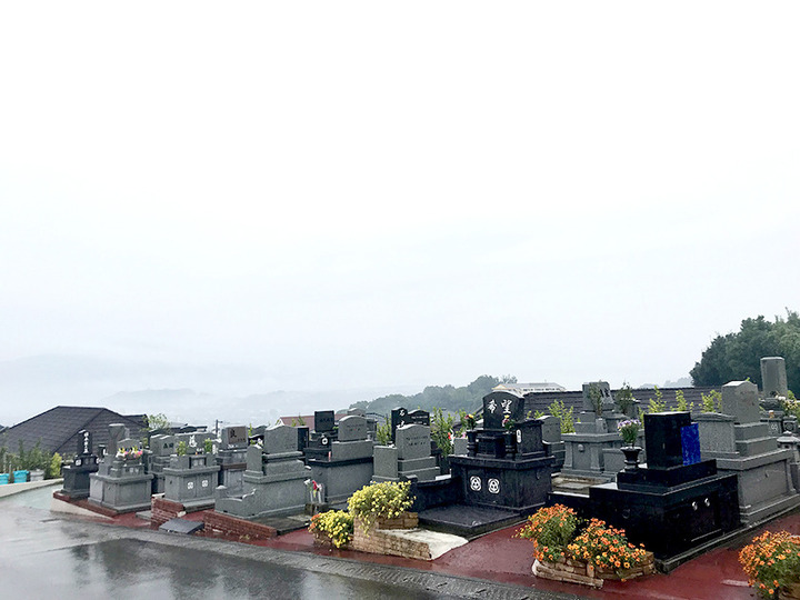 大分市営　丸山墓地公園の墓　通常区画全体
