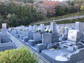 川西市公営霊園の全体写真