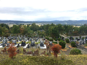 喜多方市上ノ山墓地公園の外観