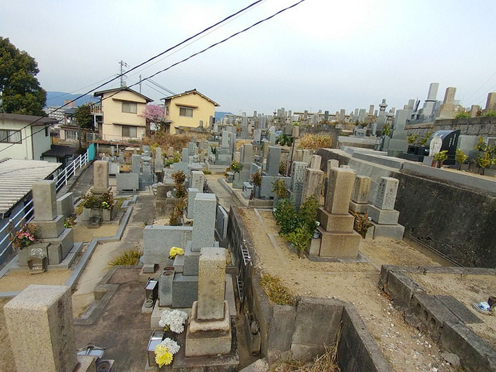 福山市東深津町大山共用墓地の全体写真