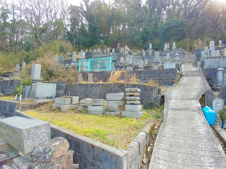 福山市　内海町町共用墓地の全体写真