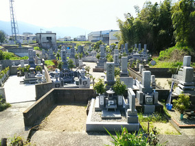 四国中央市営　宮ノ上墓園の全体写真