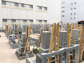 長久寺墓地の墓その他イメージ